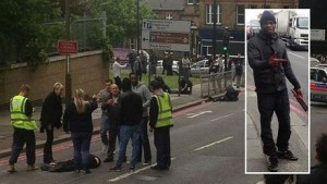 Terror in London. Quelle: http://www.pi-news.net/wp/uploads/2013/05/londonterror.jpg