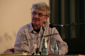 Christoph Hein 2012 in Chemnitz. Quelle: https://de.wikipedia.org/wiki/Datei:ChristophHein_2012.jpg